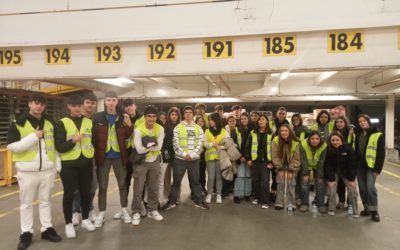 Visita a Gadisa dos alumnos de Economía de 2º de Bacharelato