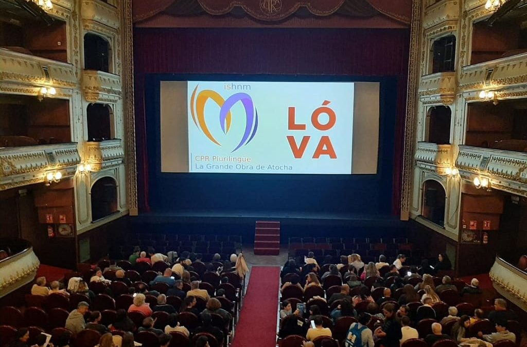 Representaciones en el Teatro Rosalía de nuestras compañías de 5º de Primaria de LÓVA