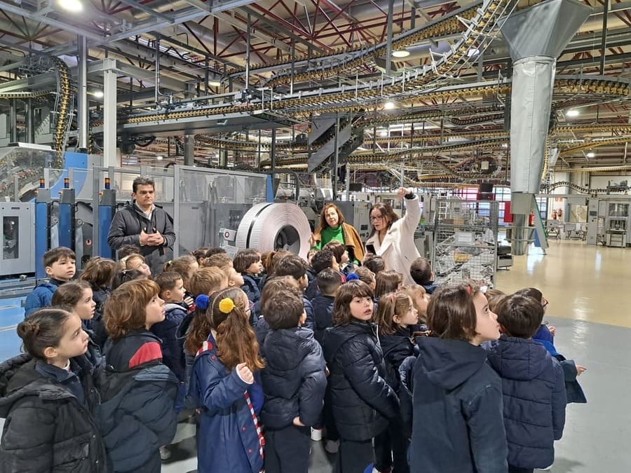 Visita del alumnado de 5 años de Educación de Infantil a La Voz de Galicia