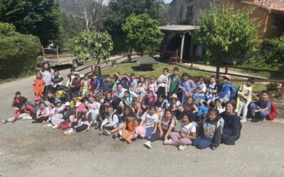 Día de actividades y experiencias nuevas en la «Granxa Escola de Belelle» para nuestros alumnos de 2º de Primaria