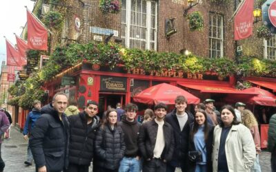 Grupo de Ciclo Medio de Gestión Administrativa de A Coruña y Pontedeume de prácticas en Dublín