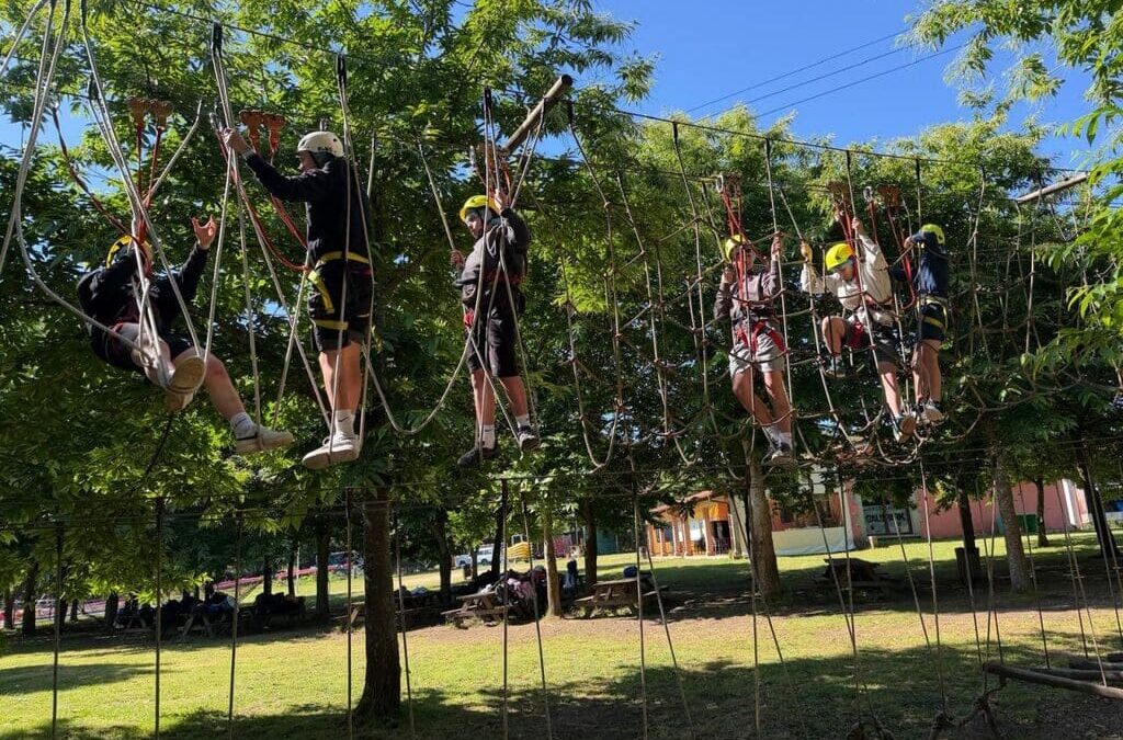 Convivencia de finde curso do alumnado de 3º da ESO no complexo multiaventura Galipark