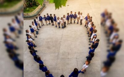 Vídeo de celebración de la llegada del mes de mayo de los alumnos y alumnas de 1º de Primaria