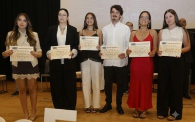 Reconocimiento a nuestra alumna de FP Paula Cao por uno de los mejores expedientes académicos de Galicia
